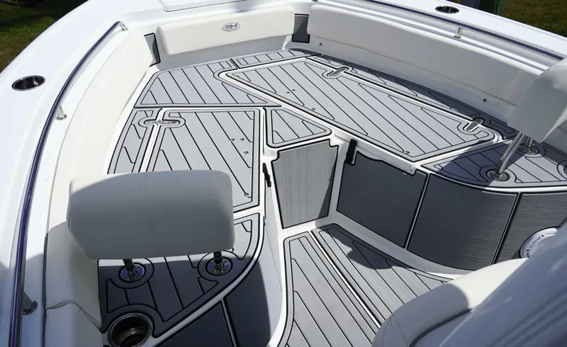 Slide: The Image of Sea Hunt Ultra 229 2024 - 5979393