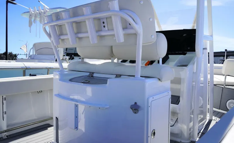 Slide: The Image of Sea Hunt Ultra 229 2024 - 5979381