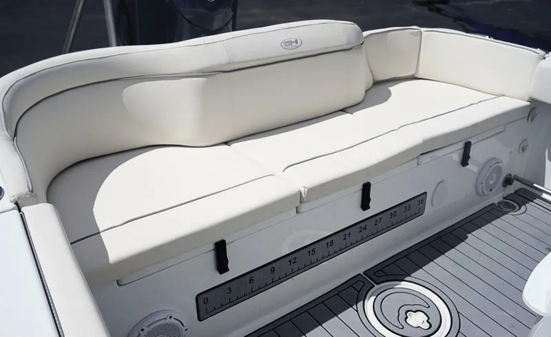 Slide: The Image of Sea Hunt Ultra 229 2024 - 5979387