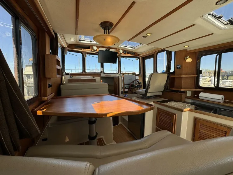 Slide: The Image of Ranger Tug R-29 2012 - 5979442