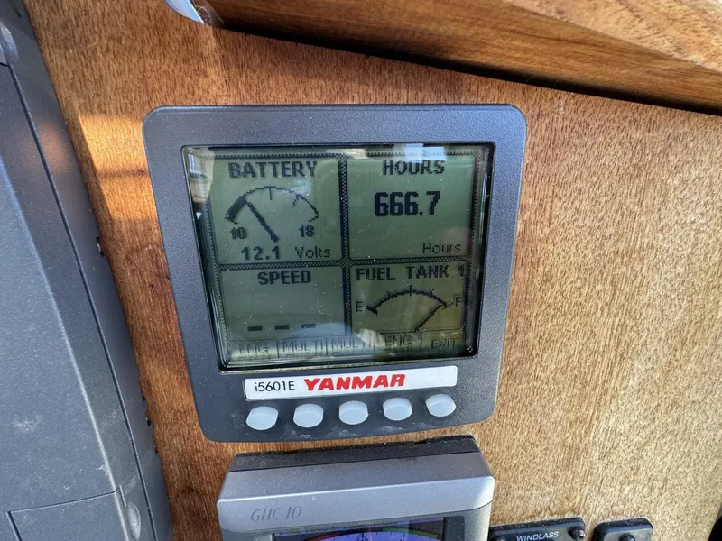 Slide: The Image of Ranger Tug R-29 2012 - 5979465