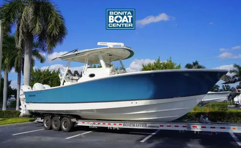 The Image of Regulator Marine 37 2023 - undefined