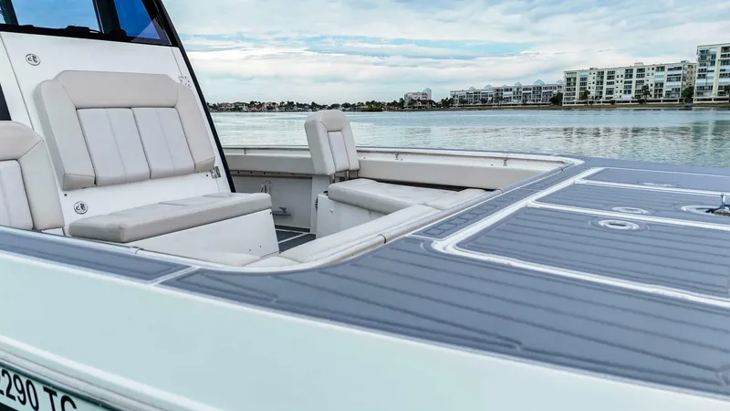 Slide: The Image of Aquila 28 Molokai 2022 - 5979670