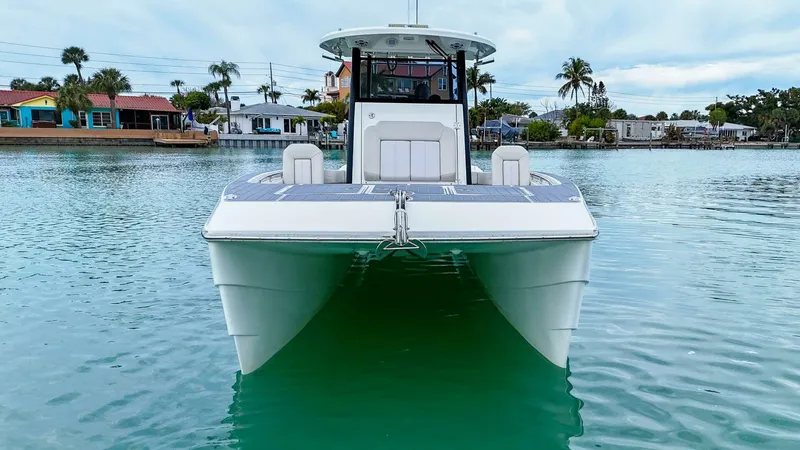 Slide: The Image of Aquila 28 Molokai 2022 - 5979651