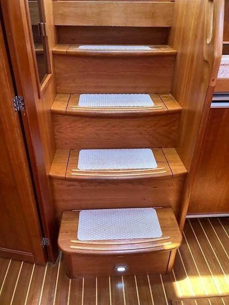 Slide: The Image of 0005528906 - 5979984