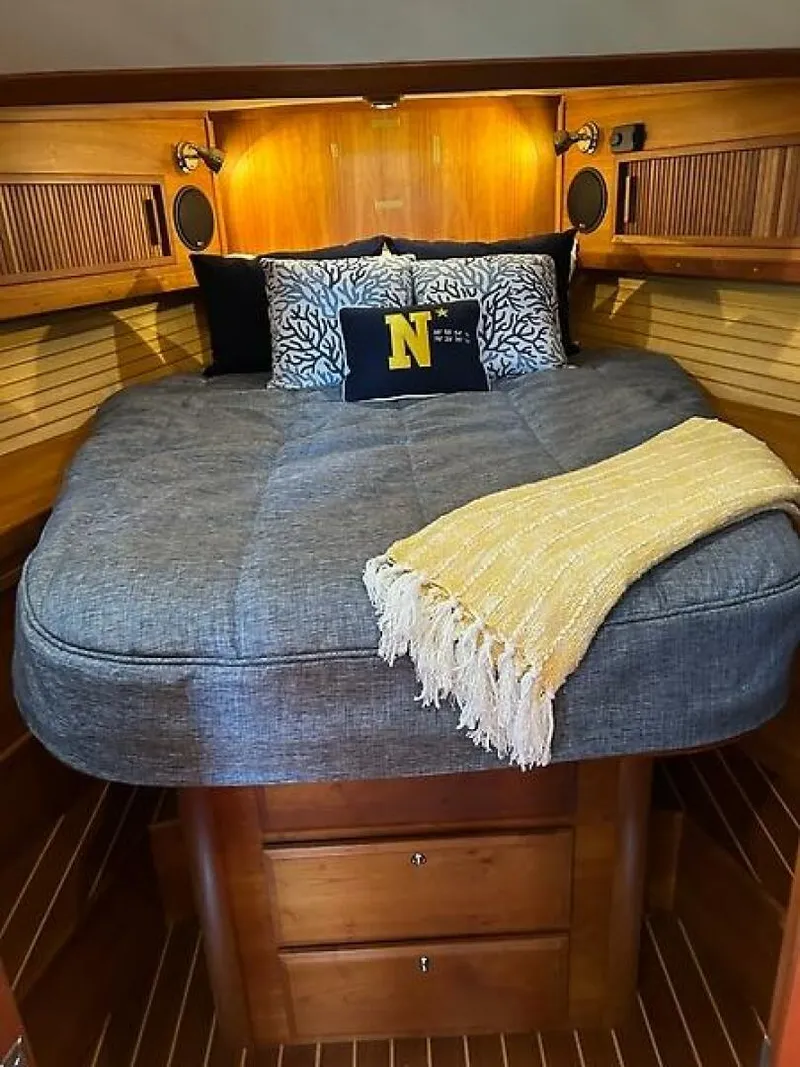 Slide: The Image of 0005594538 - 5979987