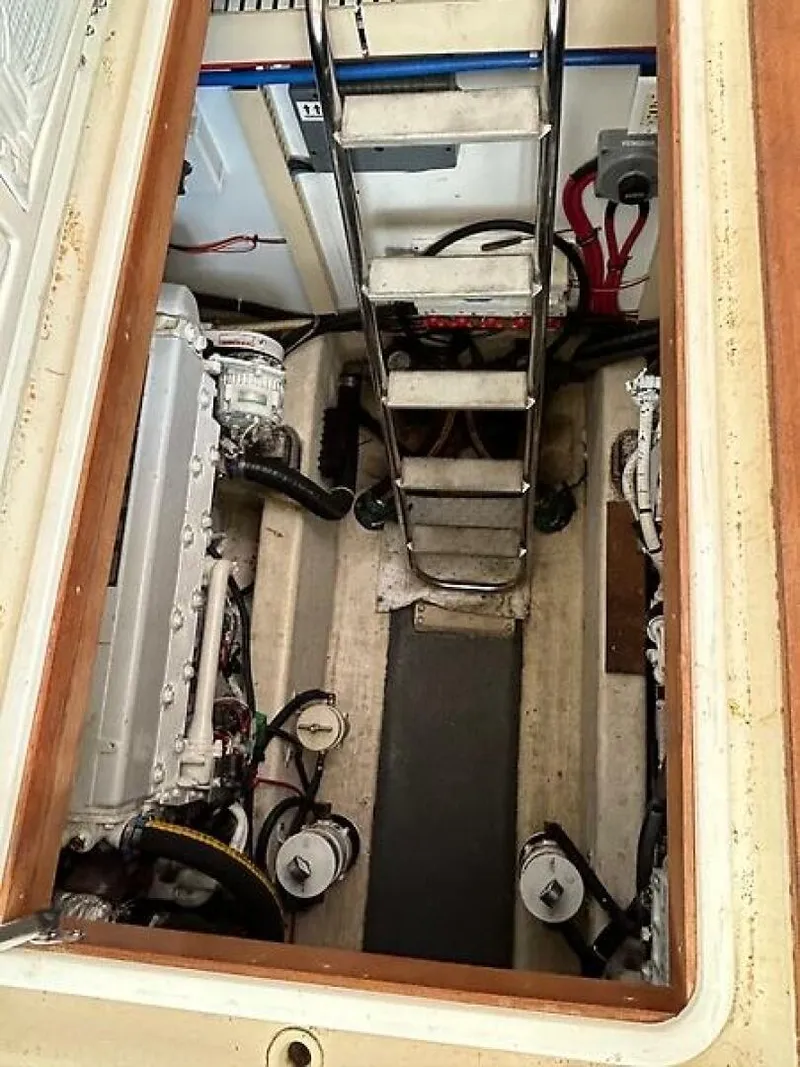 Slide: The Image of 0005594550 - 5979967