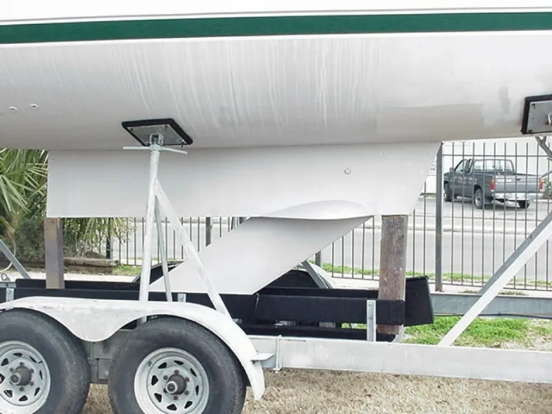 Slide: The Image of 2003 Beneteau Oceanis 311 - Sistership Lifting Keel Sistership on trailer - 5999300