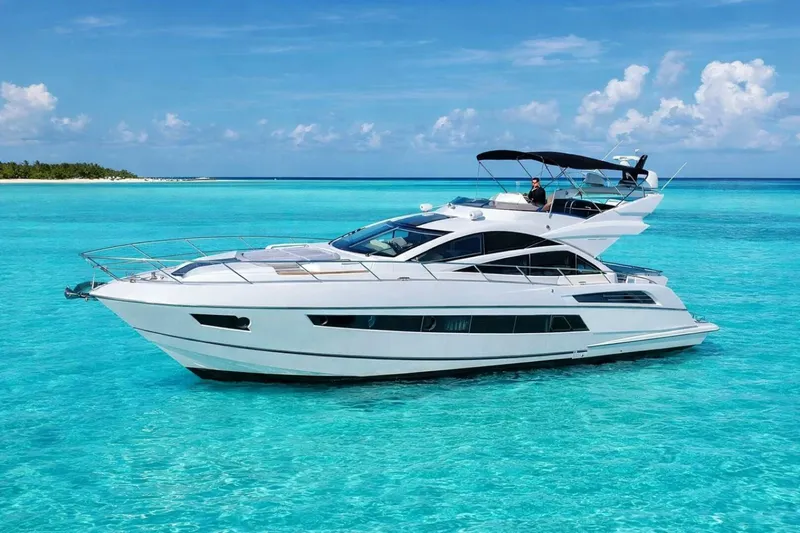 The Image of Sunseeker 68' Sport Yacht 2014 - undefined