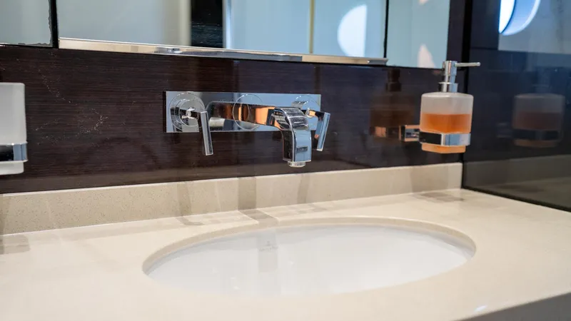 Slide: The Image of Sunseeker 68' Sport Yacht 2014 - 6029835