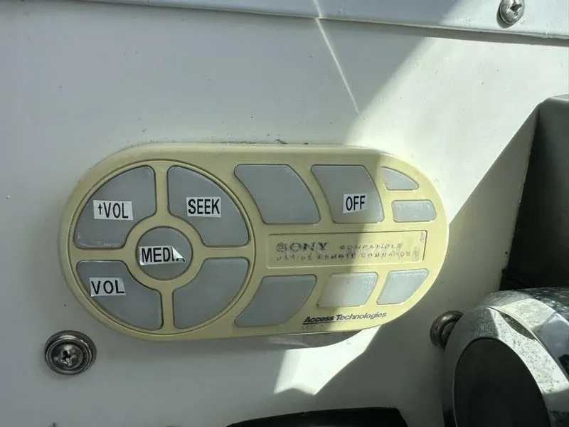 Slide: The Image of Stereo Control - 5981063