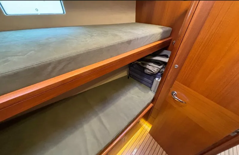 Slide: The Image of Southerly 535 2014 - 5980579