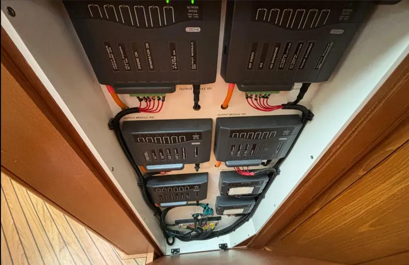 Slide: The Image of Southerly 535 2014 - 5980580