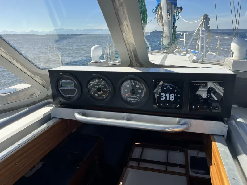 Slide: The Image of Lavranos 43 2010 - 5984232