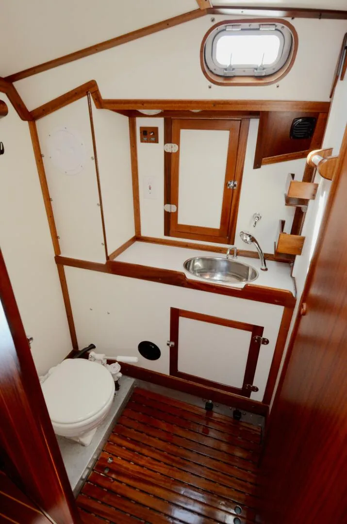 Slide: The Image of Lavranos 43 2010 - 5980633