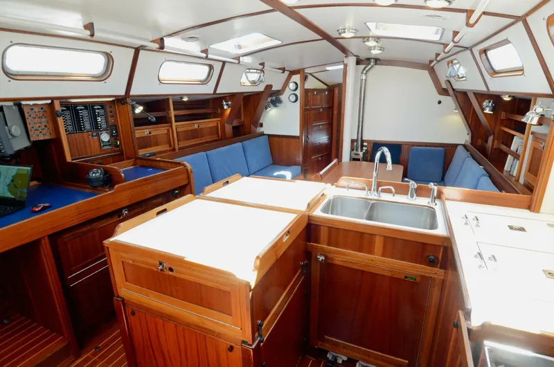 Slide: The Image of Lavranos 43 2010 - 5980623