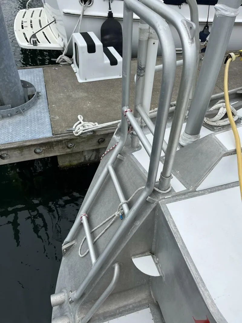 Slide: The Image of Lavranos 43 2010 - 5984053