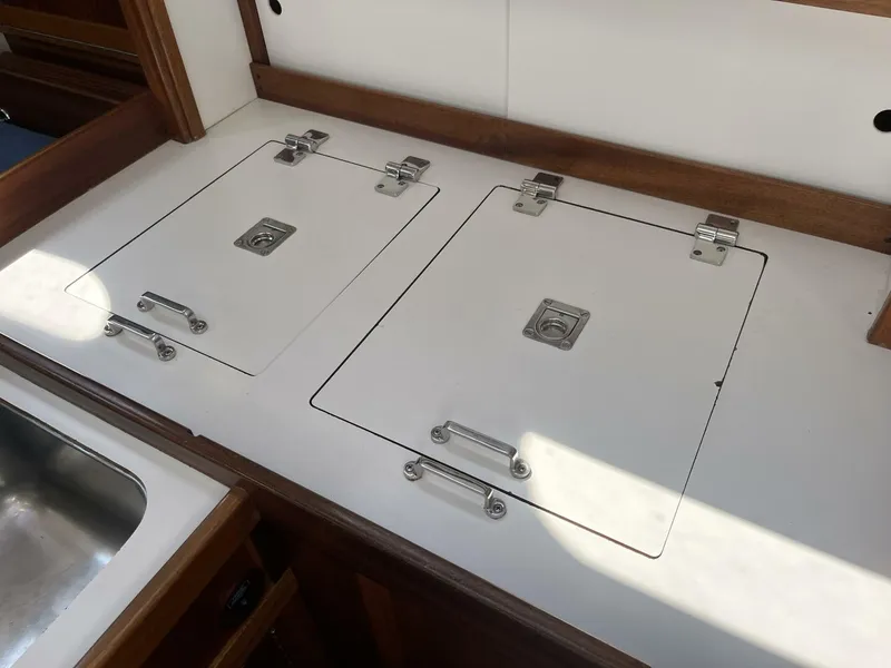 Slide: The Image of Lavranos 43 2010 - 5984129