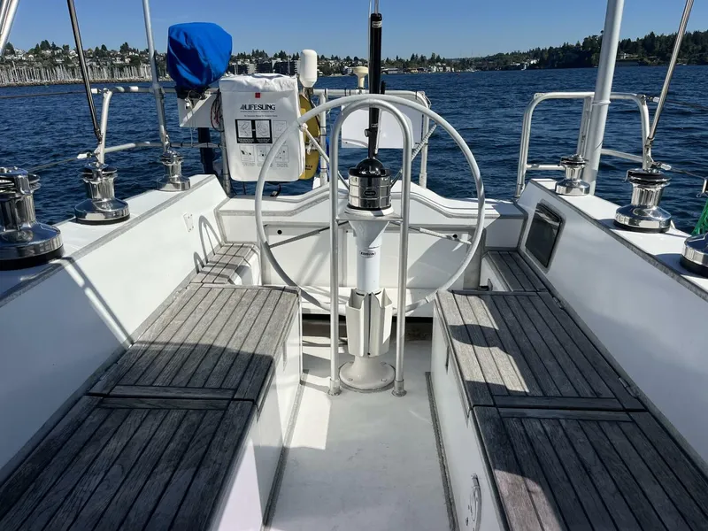 Slide: The Image of Lavranos 43 2010 - 5984211