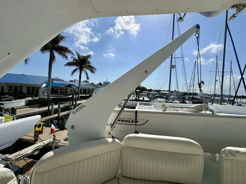 Slide: The Image of Navigator 4600 Classic 2000 - 5981229