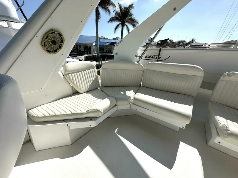 Slide: The Image of Navigator 4600 Classic 2000 - 7678515