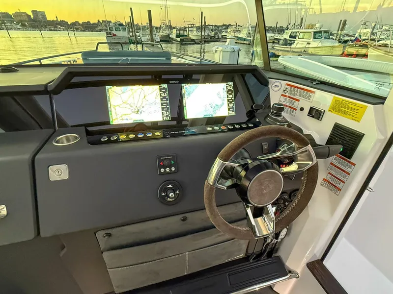 Slide: The Image of Axopar 37 XC Cross Cabin 2022 - 5981648