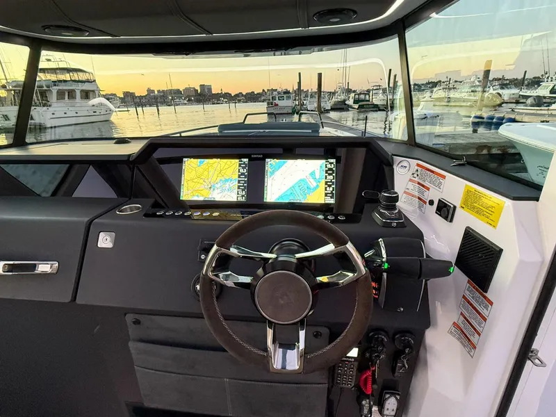 Slide: The Image of Axopar 37 XC Cross Cabin 2022 - 5981649