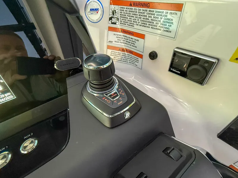 Slide: The Image of Axopar 37 XC Cross Cabin 2022 - 5981650