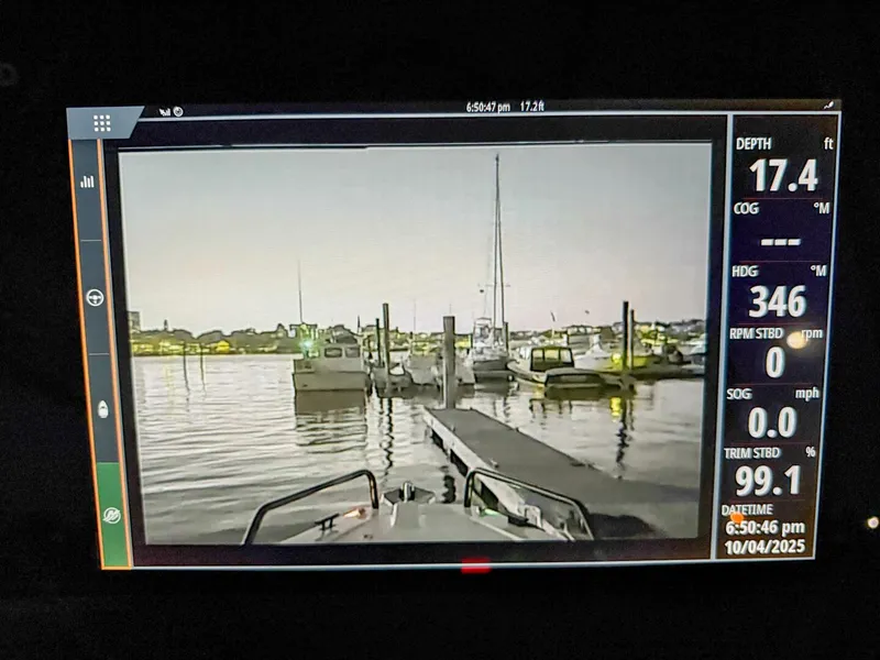 Slide: The Image of Axopar 37 XC Cross Cabin 2022 - 5981632