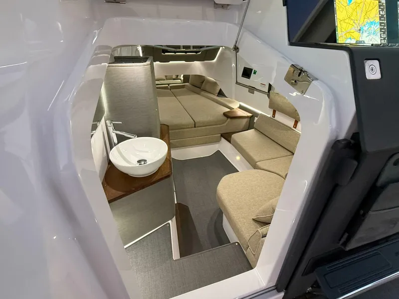 Slide: The Image of Axopar 37 XC Cross Cabin 2022 - 5981681