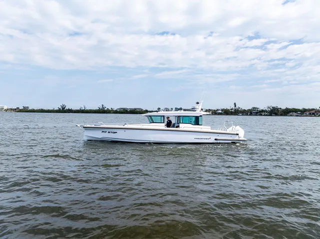 Slide: The Image of Axopar 37 XC Cross Cabin 2022 - 53