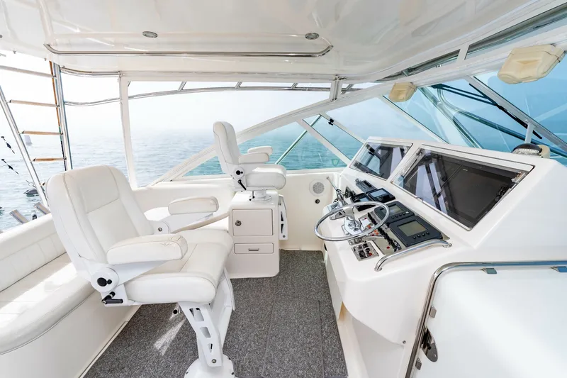 Slide: The Image of 20045 40' Cabo Express - El Patron Helm/Tower - 6009503