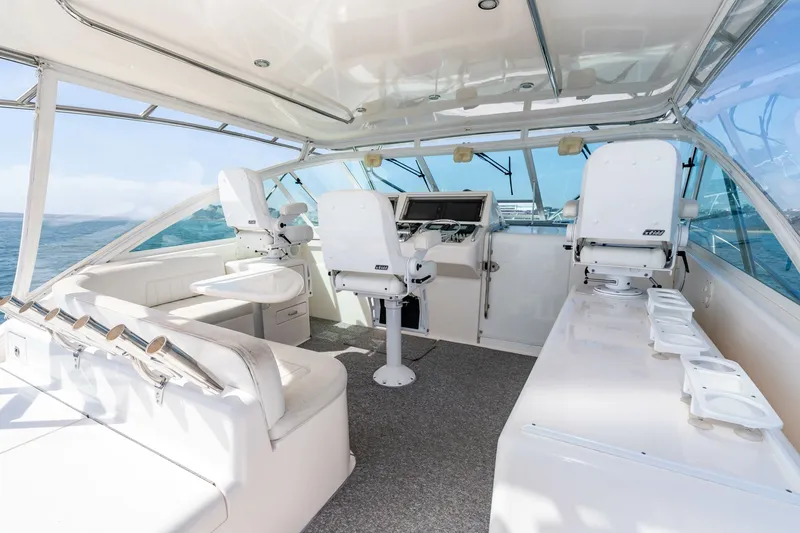 Slide: The Image of 20045 40' Cabo Express - El Patron - 6009505