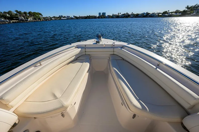 Slide: The Image of Grady-White Fisherman 257 2019 - 5981056