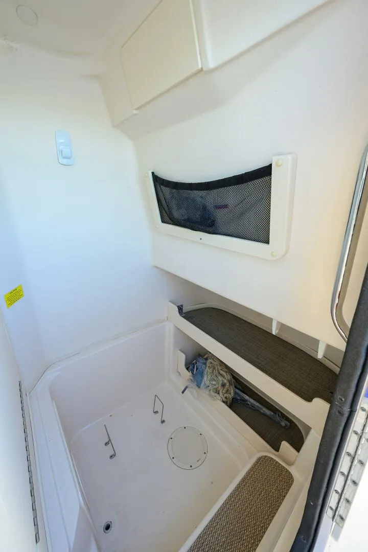 Slide: The Image of Grady-White Fisherman 257 2019 - 5981059