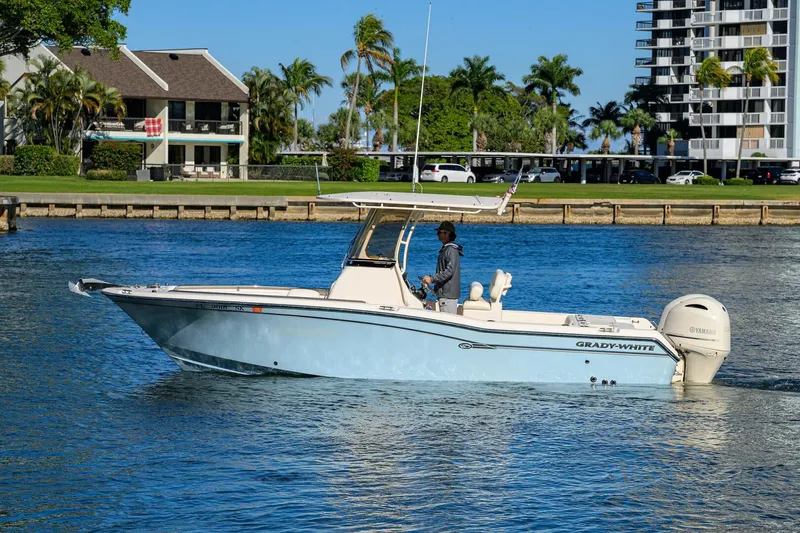 Slide: The Image of Grady-White Fisherman 257 2019 - 5981009