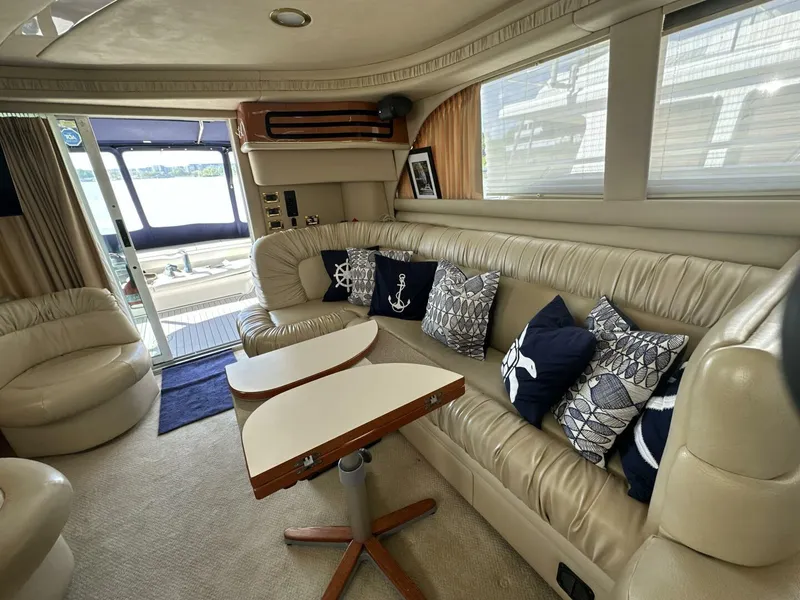 Slide: The Image of Sea Ray 480 Sedan Bridge 2000 - 5981399