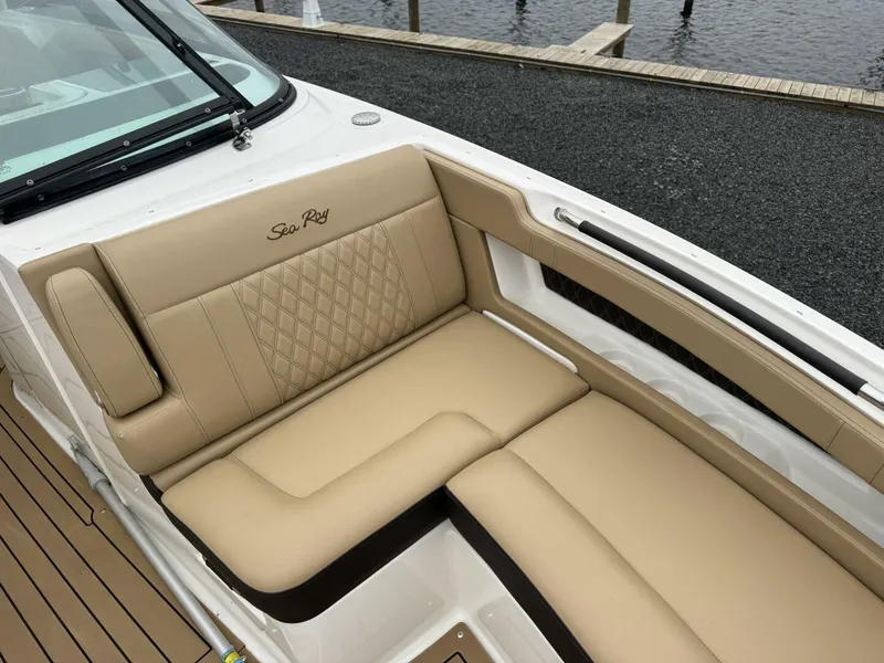 Slide: The Image of Sea Ray SLX 310 2021 - 5983563