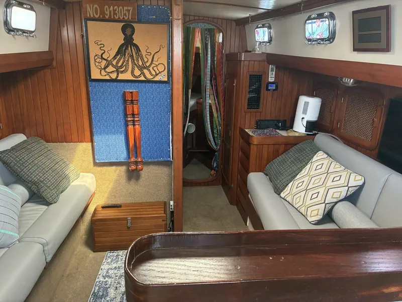 Slide: The Image of 1986 Slocum 37 - 5982717