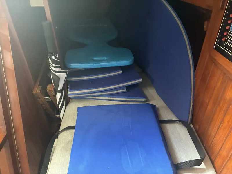 Slide: The Image of 1986 Slocum 37 - 5982733