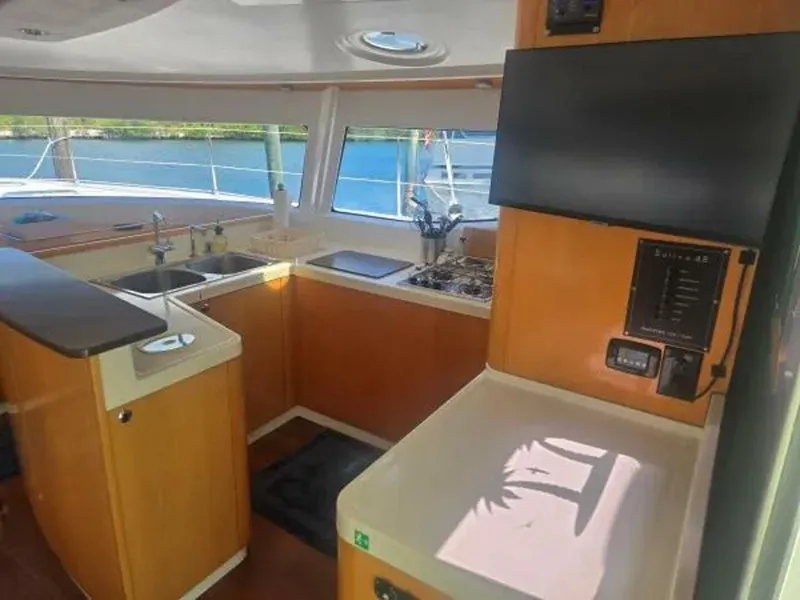 Slide: The Image of Fountaine Pajot Salina 48 2008 - 5981586