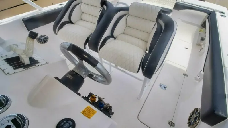 Slide: The Image of Donzi 35 ZF Cuddy 2005 - 5981718