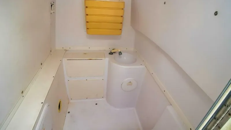 Slide: The Image of Donzi 35 ZF Cuddy 2005 - 5981722