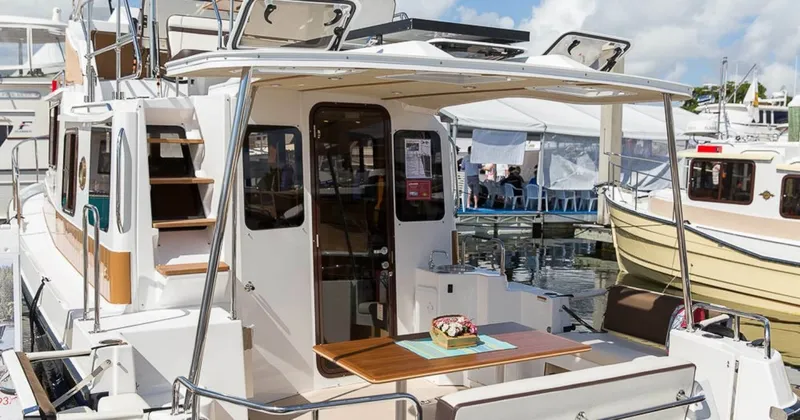 Slide: The Image of Ranger Tug 31 Tug 2016 - 6000800