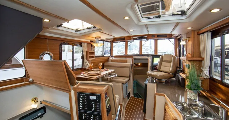 Slide: The Image of Ranger Tug 31 Tug 2016 - 6000793