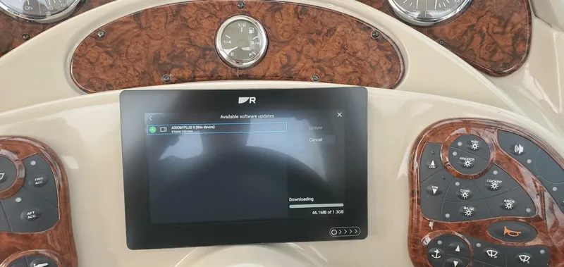 Slide: The Image of Sea Ray 280 Sundancer 2005 - 5982068