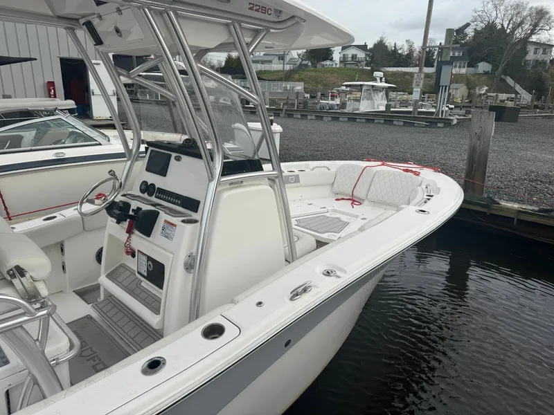 Slide: The Image of Sea Fox 228 Commander 2024 - 6041329