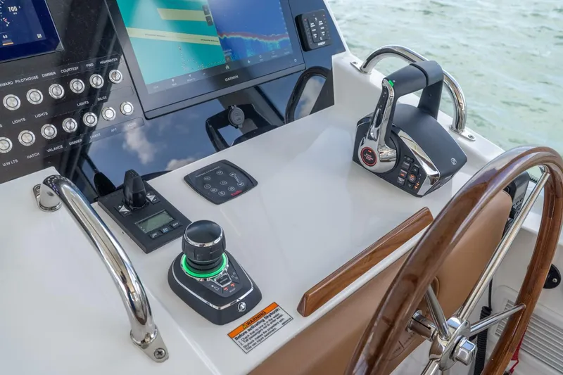 Slide: The Image of MJM 47X 47-003 - Helm 2026 MJM 47X - 5982029