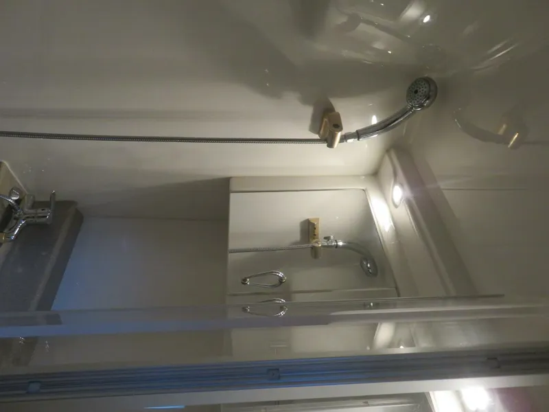 Slide: The Image of Carver Yachts 38 2006 - 5982084