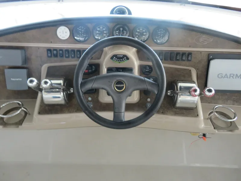 Slide: The Image of Carver Yachts 38 2006 - 5982075